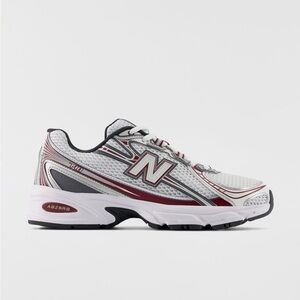 New Balance 740 Women’s Running Sneaker